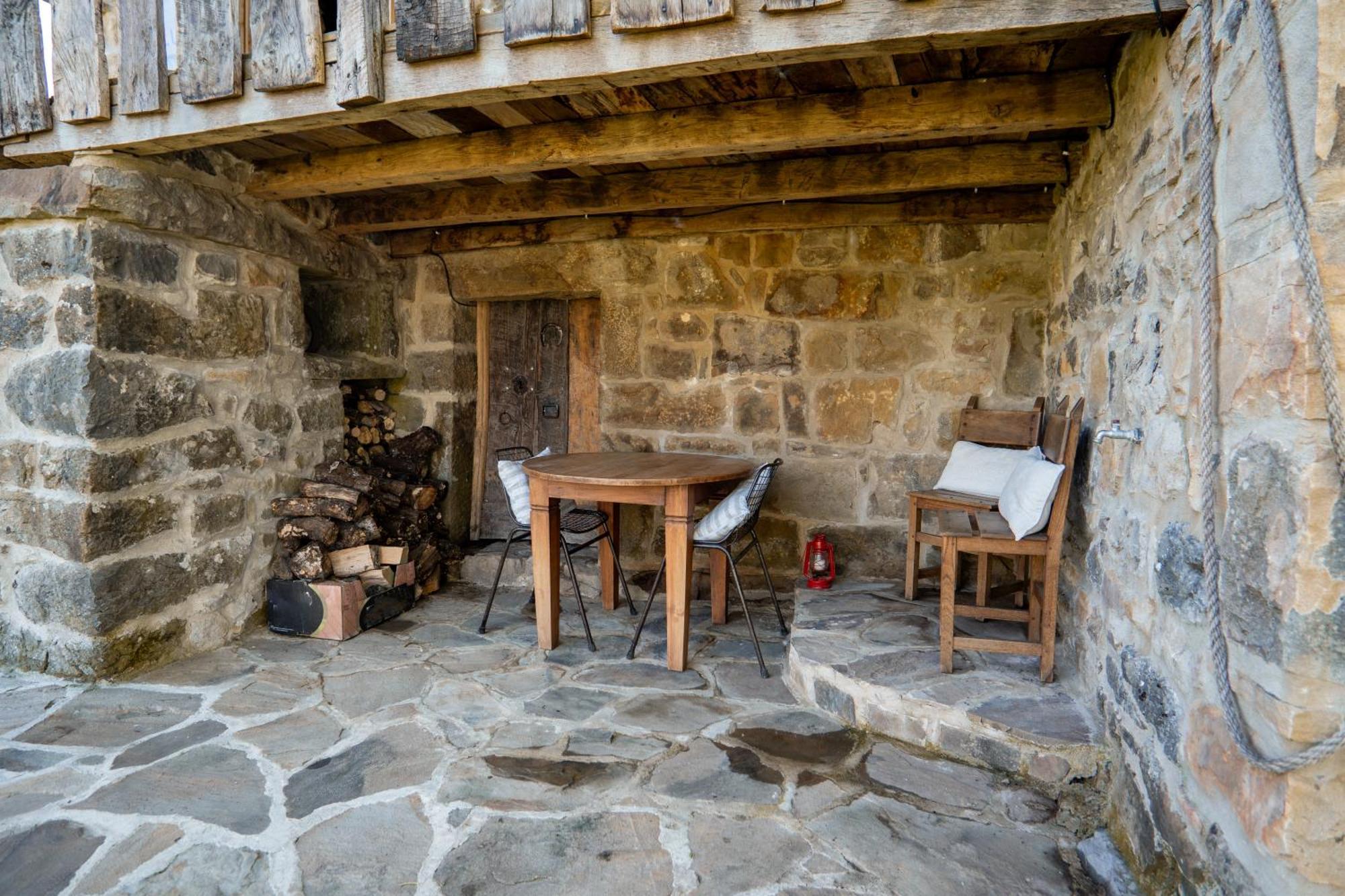 Vivienda Pasiega Lo Lucas 1920 San Roque de Riomiera Luaran gambar