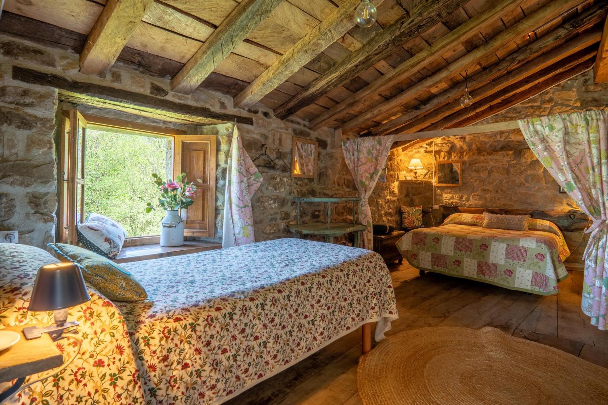 Vivienda Pasiega Lo Lucas 1920 San Roque de Riomiera Luaran gambar