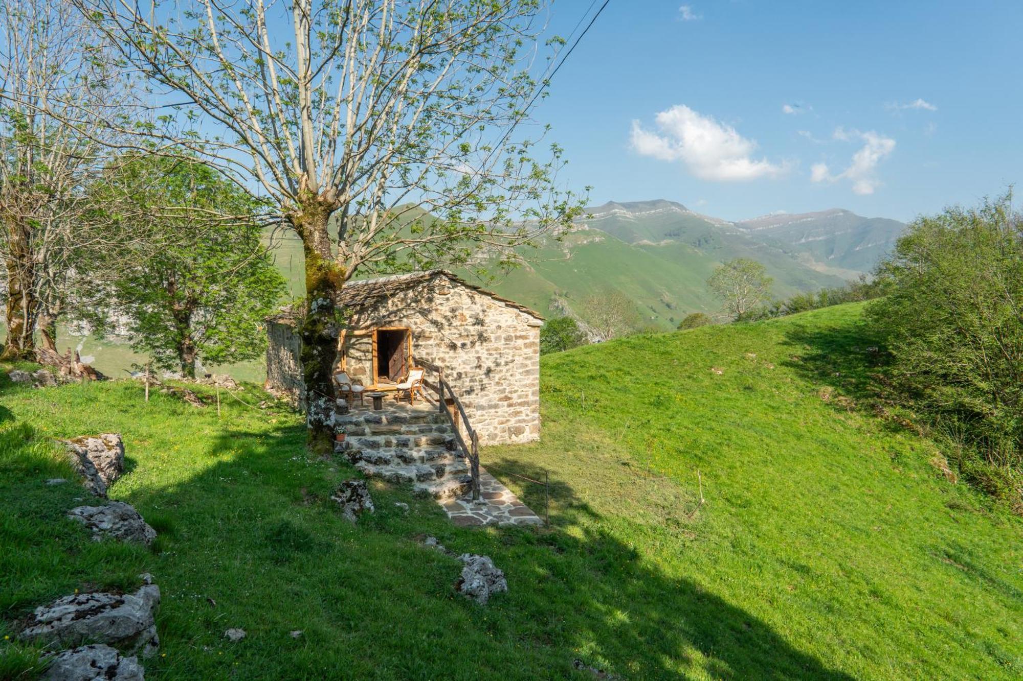 Vivienda Pasiega Lo Lucas 1920 San Roque de Riomiera Luaran gambar